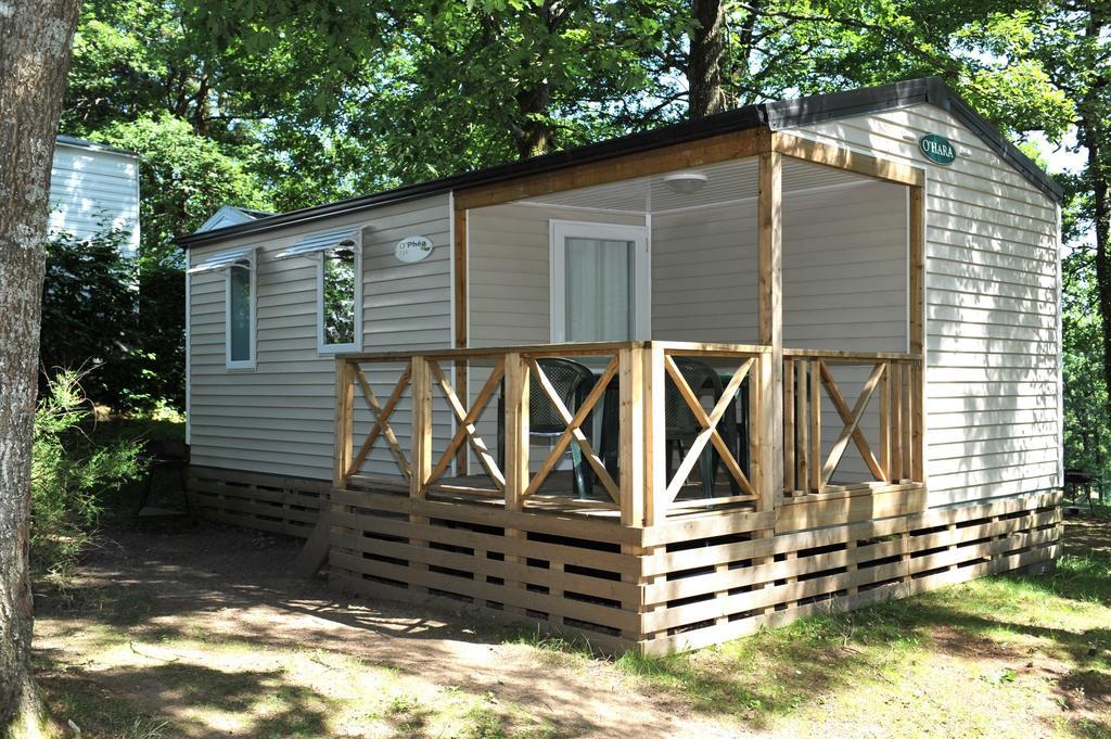 Camping Hurongues Pomeys Exterior foto